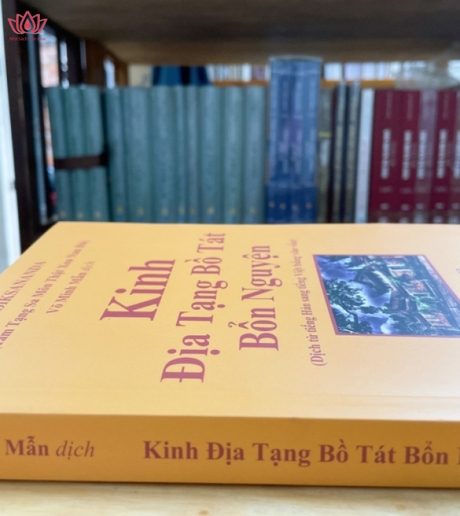 Kinh Địa Tạng Bồ Tát Bổn Nguyện Dịch từ tiếng Hán sang tiếng Việt bằng văn vần